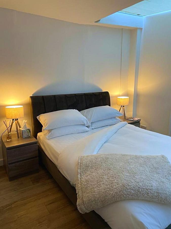 Modern Studio In Popular South Kensington Location ロンドン エクステリア 写真
